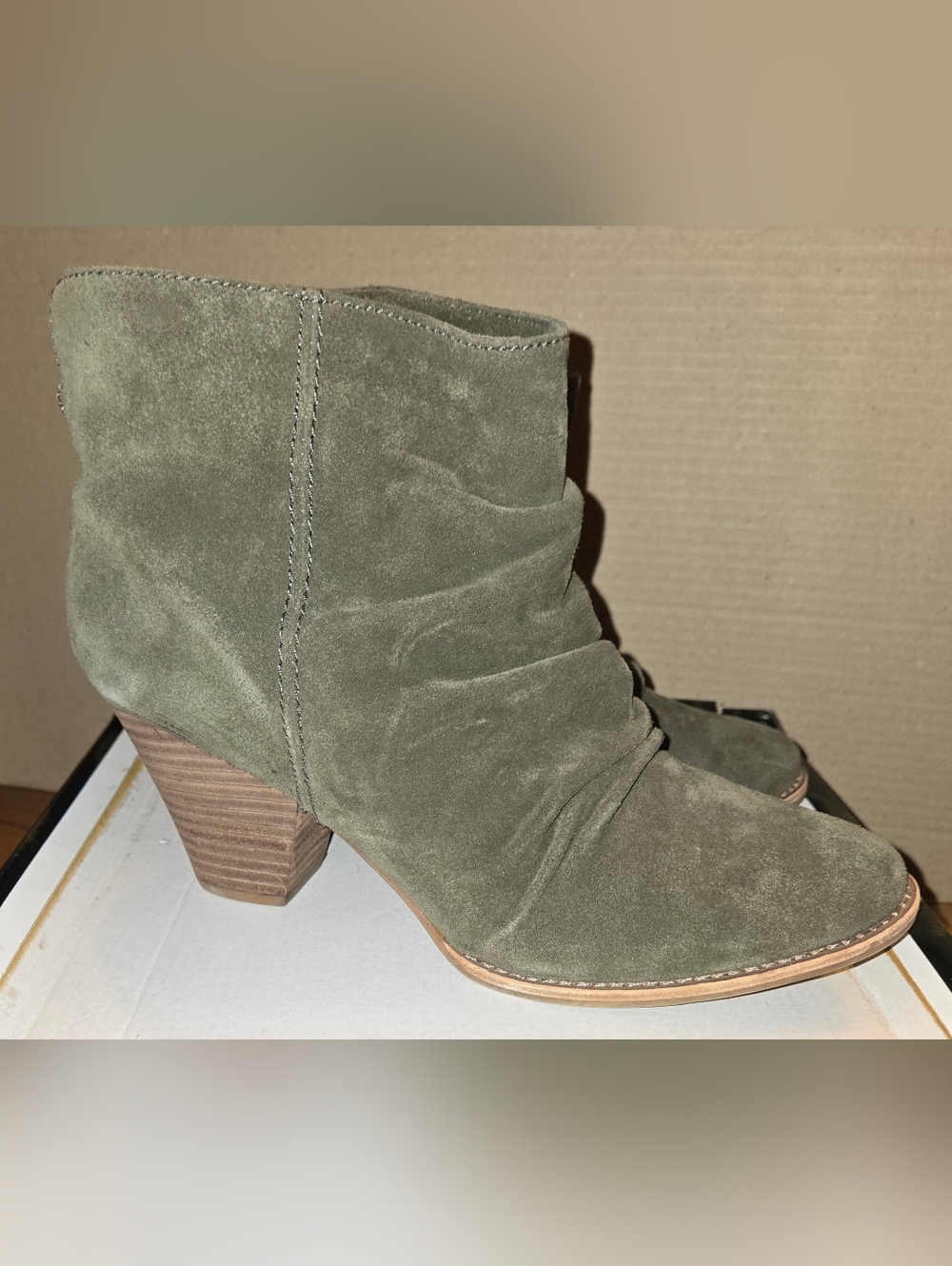 BNIB Women's Splendid Rodeo Green Grey Suede Gathered Ankle Boots Sz 10 M